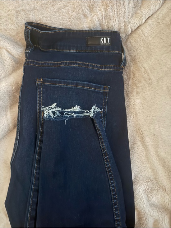 Kut from the Kloth Denim - Kut from the Kloth Dark Indigo Skinny Jeans with Back Pocket Distress